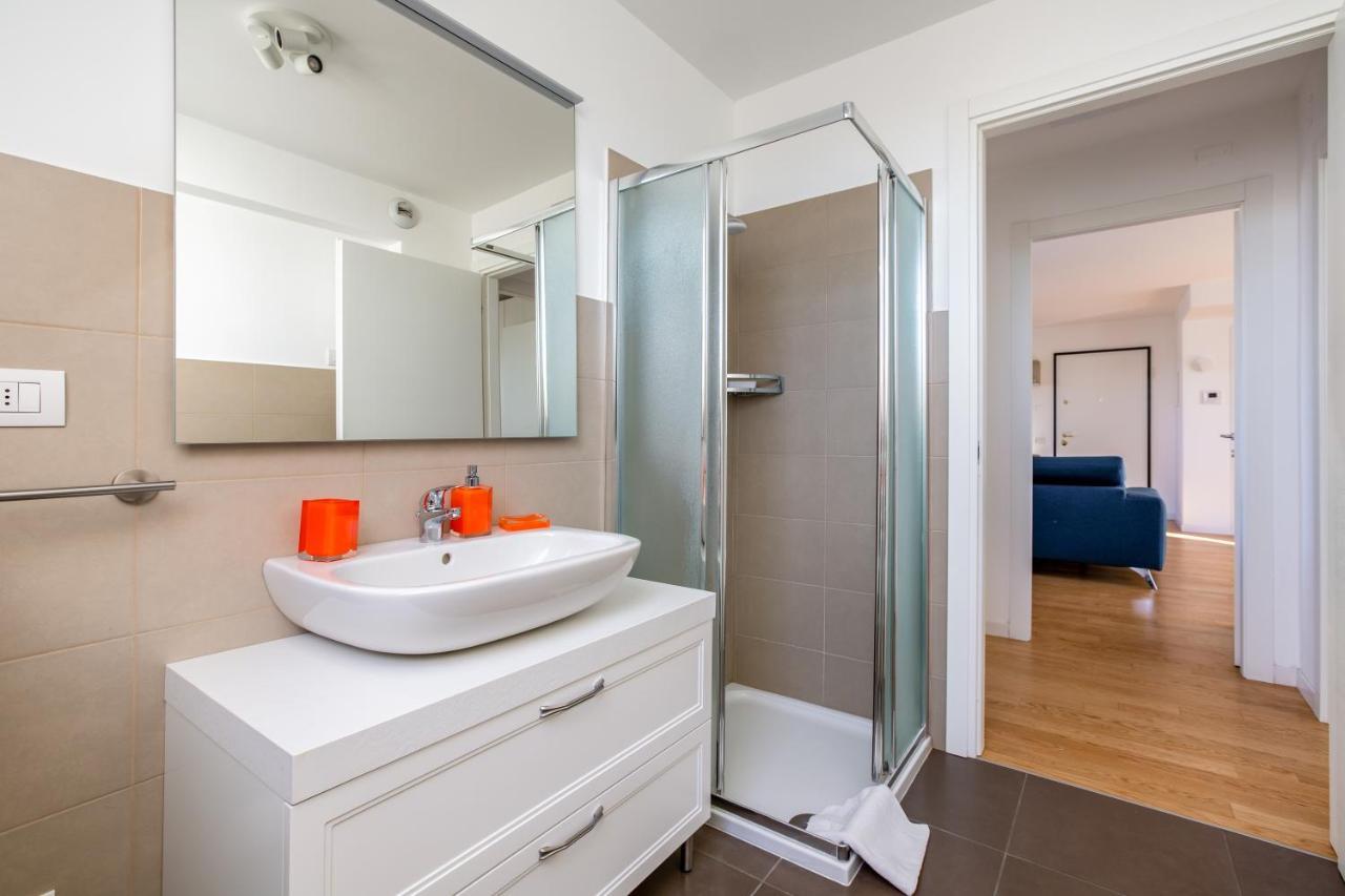 מילאנו Modern Apt With Terrace, Wifi & Ac מראה חיצוני תמונה